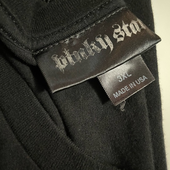 T-shirt Bundle DEAL✨ Plus Sizes - Picture 8 of 14